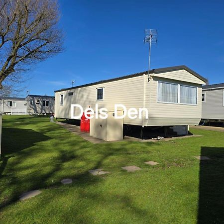 Del'S Den Lakeside Weeley Bridge Eksteriør billede