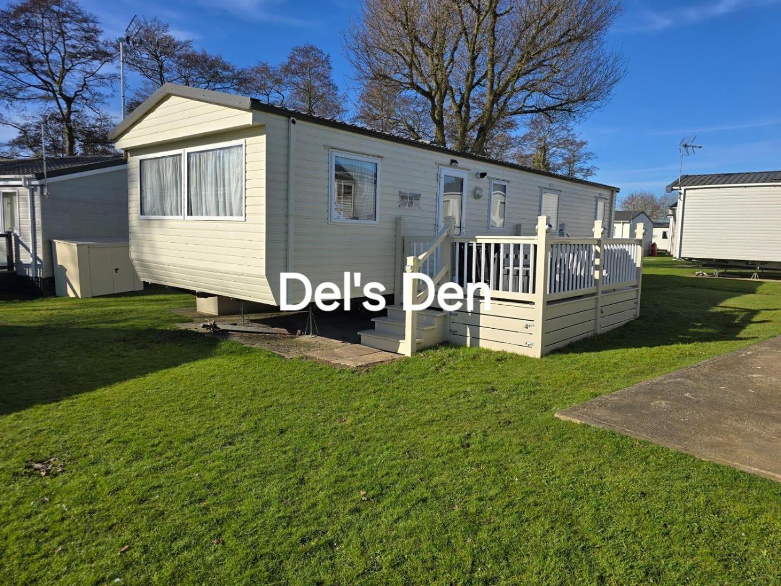 Del'S Den Lakeside Weeley Bridge Eksteriør billede